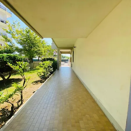 Halifax By Interhome アパート