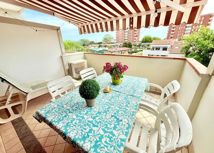 Halifax By Interhome Apartment *