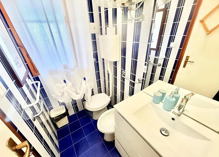 Halifax By Interhome Lido delle Nazioni